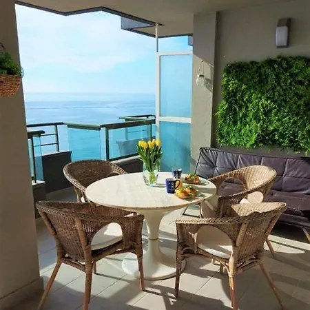 Fenals Apartamento